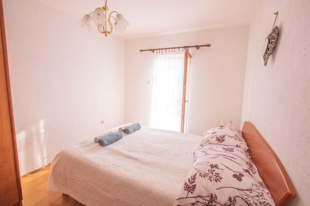 Kristian Apartments Ровинь Экстерьер фото