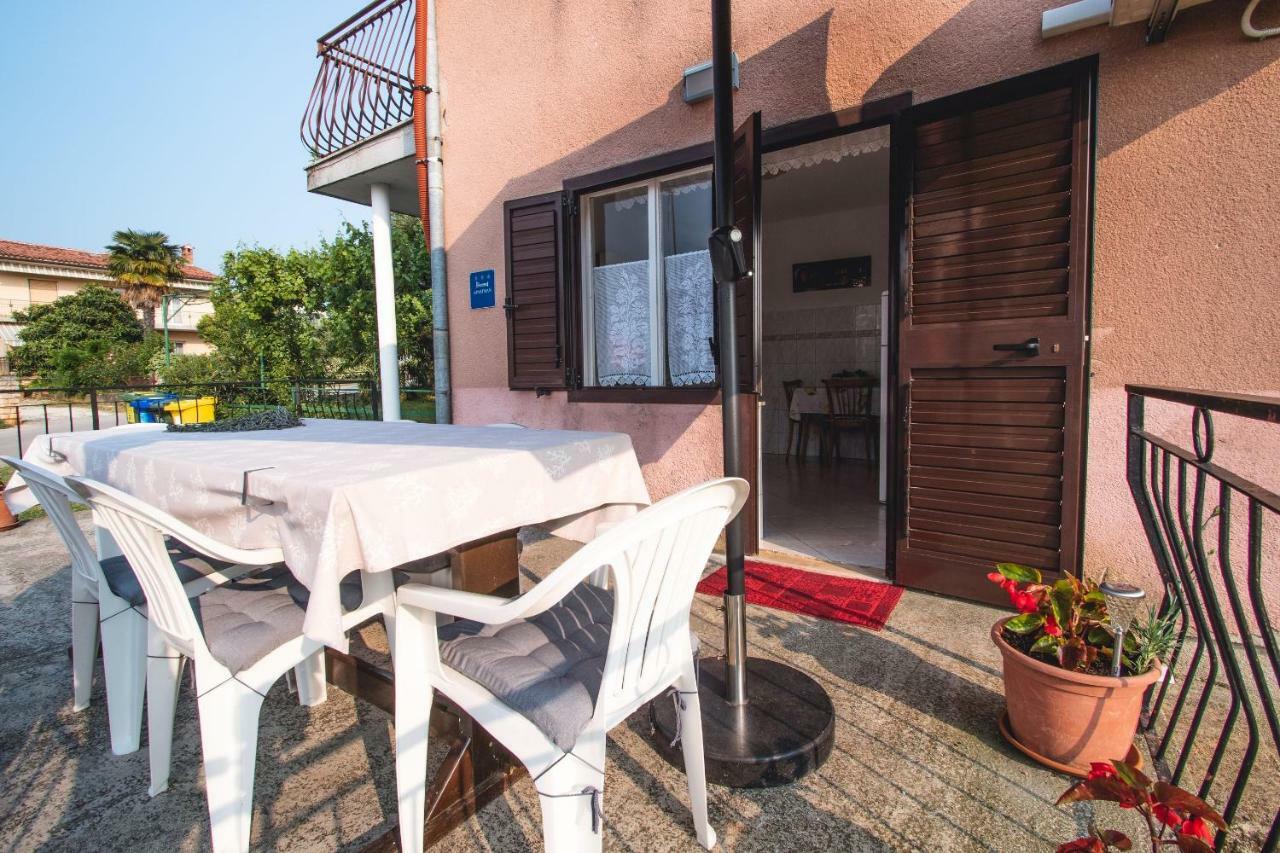 Kristian Apartments Ровинь Экстерьер фото